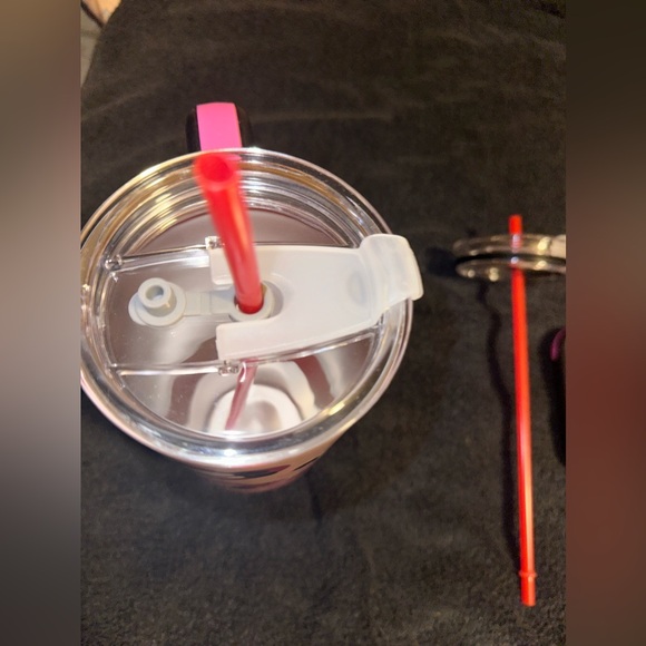 NWT MICKEY AND MINI DISNEY Insulated thermal cups 2 available - Picture 5 of 6